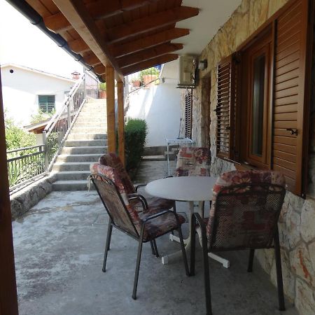 Apartments Vinka Йелса Екстериор снимка