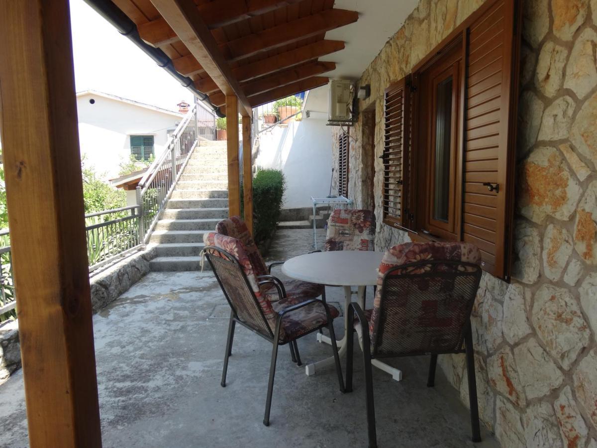 Apartments Vinka Йелса Екстериор снимка