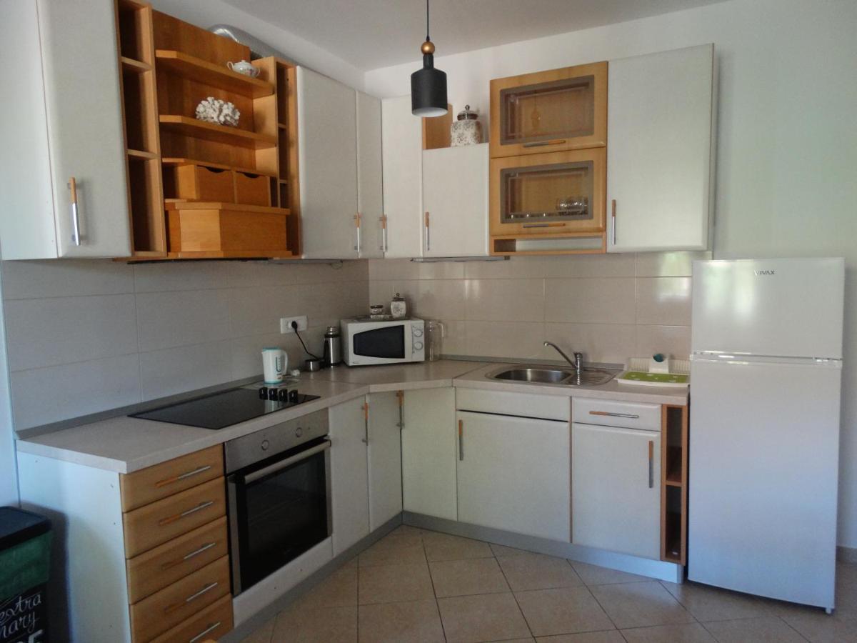 Apartments Vinka Йелса Екстериор снимка